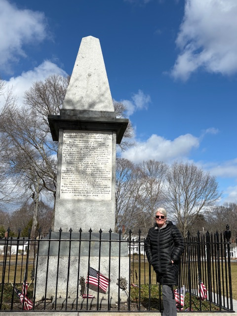 Revolutionary War Monument – Lexington