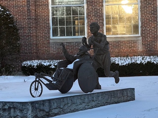 Hoyt “Yes You Can” Sculpture