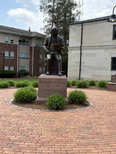 Benjamin Franklin Statue