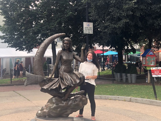 “Bewitched” Statue