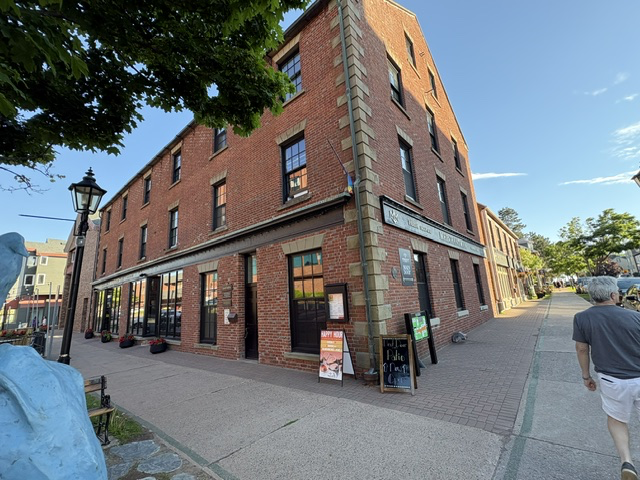 The Peake-Carvell Building