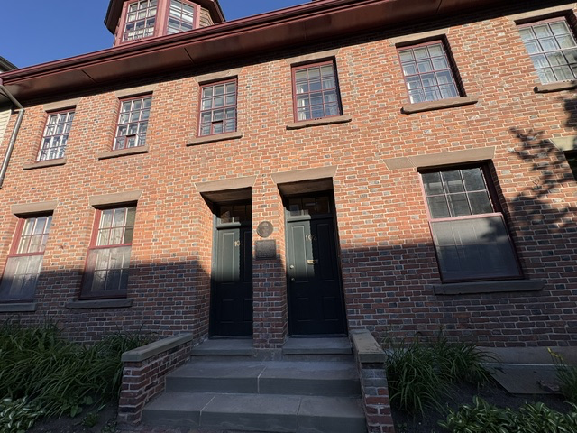 The Gainsford House