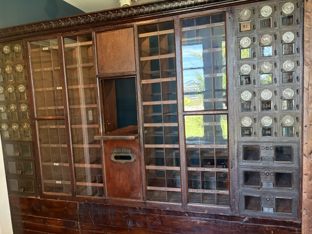 Office Sorting Case and Lockboxes