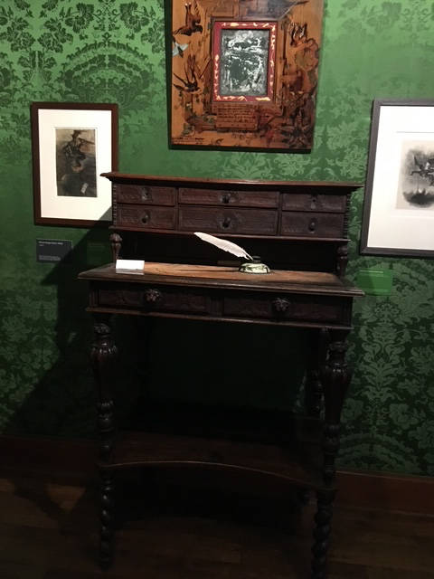 Victor Hugo’s Standing Desk