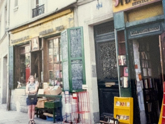 A Family Tradition of Bookstores