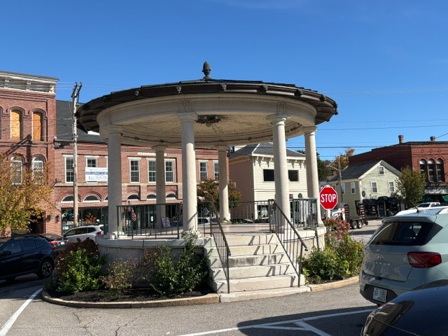 Swasey Pavilion: Exeter’s Bandstand