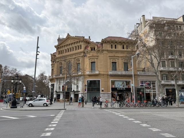 Palau Marcet: From Private Palace to Cinema